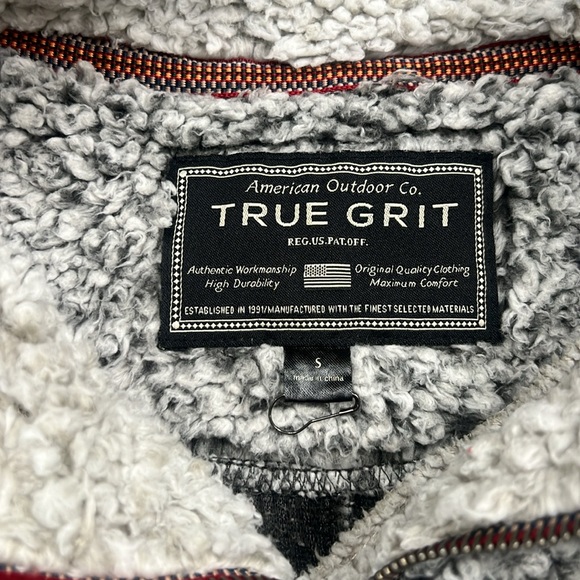 True Grit Unisex Pullover - Picture 4 of 5